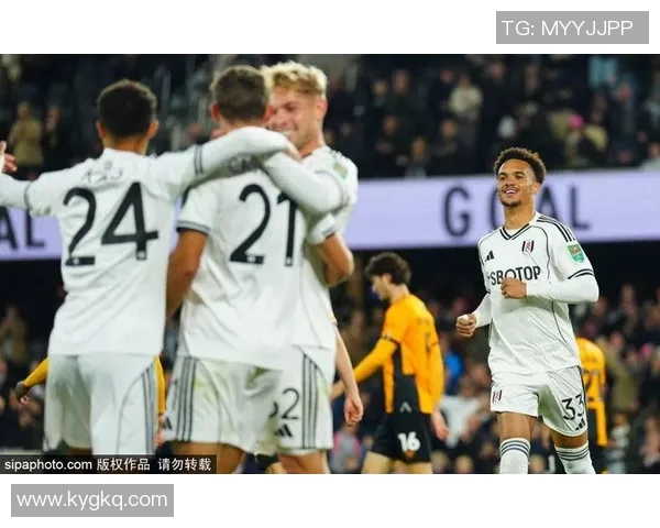 利兹联与西汉姆联对决前瞻及比分预测分析